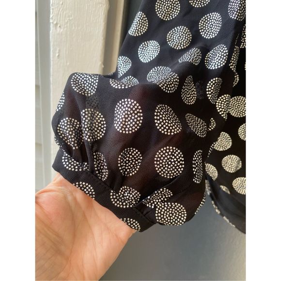 MICHAEL KORS Optic Foil Inverted-Pleat Top, Black Silver Blouse, Sz Small MP $98 - Picture 3 of 12